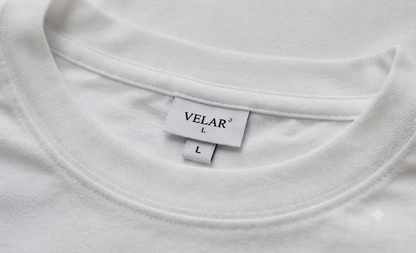 T-Shirt Oversize "Velar Ethereal Motion" – Édition Monochrome