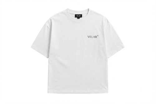 T-Shirt Oversize "Velar Ethereal Motion" – Édition Monochrome